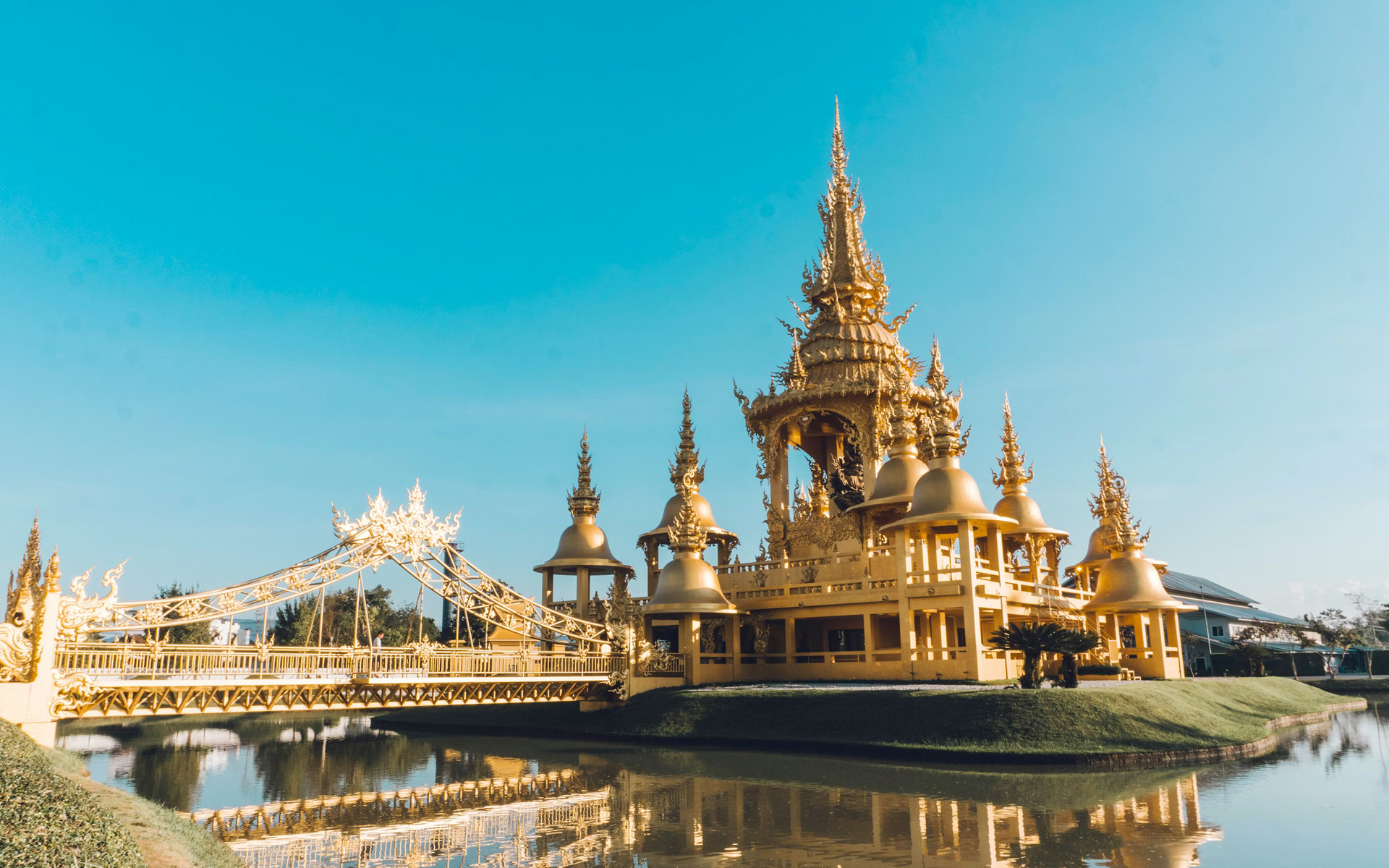 slide-desti-thailande-temple-chang-rai