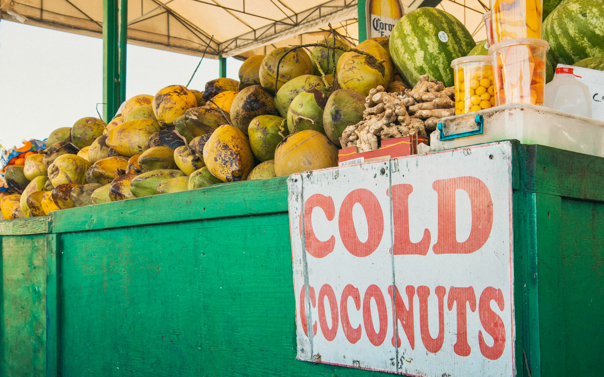 slide-jamaique-coconuts