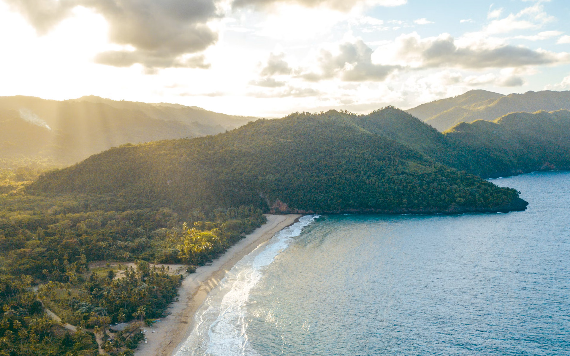 slide-repdom-plage-jungle